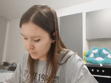 BethHarrier  live sex cam