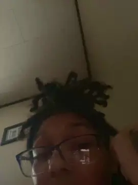 Diamonddabest  live sex cam