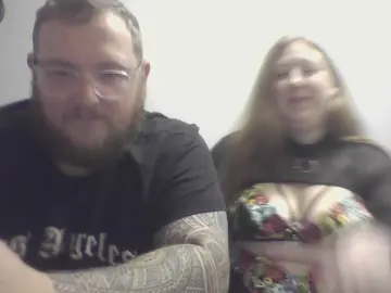RedHotMama69  live sex cam