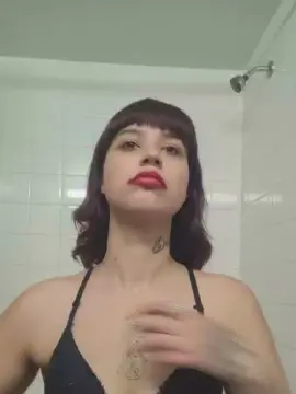 Vitovalentino  live sex cam