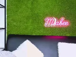 MiaBaee  live sex cam