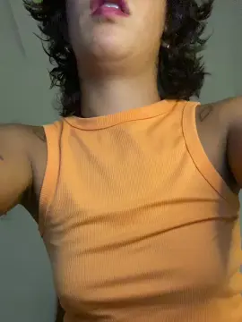 Luamorenaaa  live sex cam