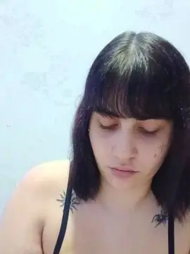 Evy_inocente  live sex cam