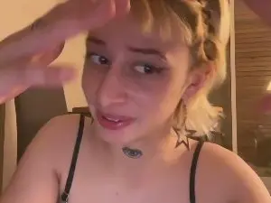 Katik  live sex cam