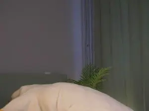 ZoniaHummert  live sex cam