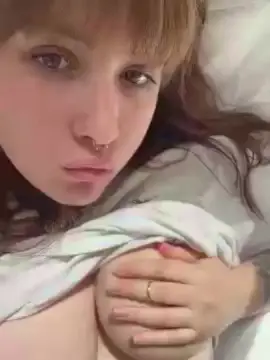 MistressEm  live sex cam