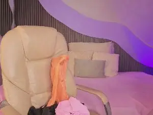 Nicolle_Mariee  live sex cam