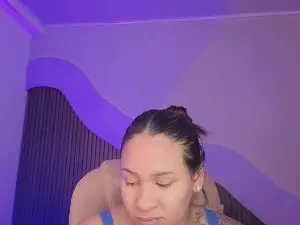 Nicolle_Mariee  live sex cam