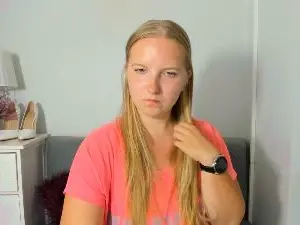 RoseWonderful  live sex cam