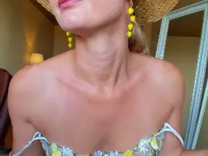 _MissMiracle_  live sex cam