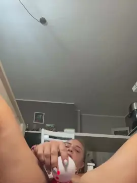 BambolinA90hot  live sex cam