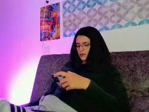 Blossom_loddge  live sex cam