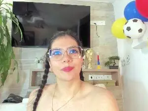 Haylenpark  live sex cam