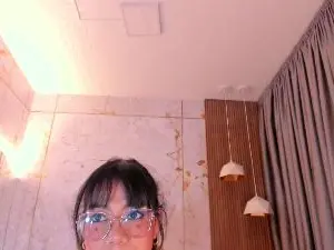 Haylenpark  live sex cam