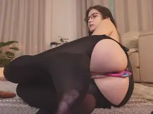 Lillucooper1  live sex cam