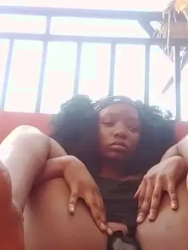 Mila230  live sex cam