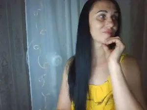 Emilia55  live sex cam