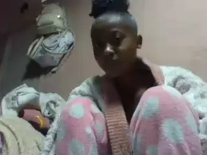 Inahsia02  live sex cam