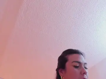 Martina_foxy_  live sex cam