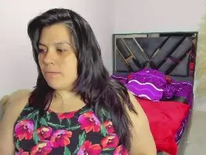 Martina_foxy_  live sex cam