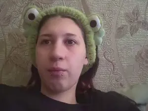 EmelinaPasche  live sex cam