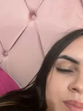 Kellylins  live sex cam