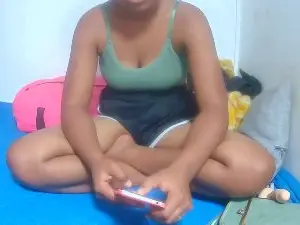 Youpiesexy  live sex cam