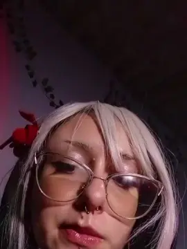 Cherryyyy  live sex cam
