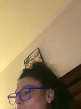 Monttychilena  live sex cam