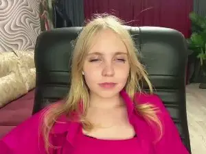 VickiLehtinen  live sex cam