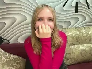 VickiLehtinen  live sex cam