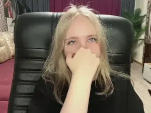 VickiLehtinen  live sex cam