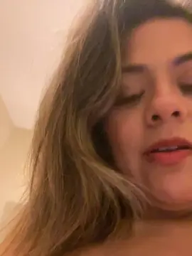 Catalinna22  live sex cam