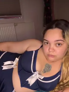 Nesliiiii  live sex cam
