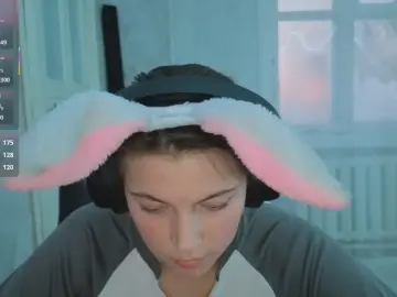 TonyaNatiello  live sex cam