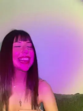 Natigatitaa  live sex cam