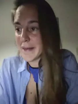 Soymerylux  live sex cam