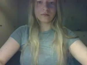 Rosie_June  live sex cam