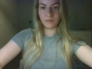 Rosie_June  live sex cam