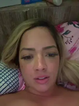 Thaynnarag  live sex cam