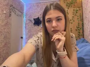 CarlenaHruska  live sex cam