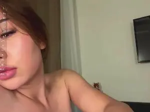 MitziBoggs  live sex cam