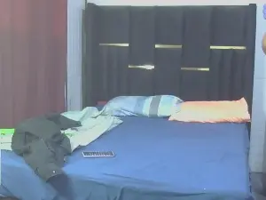 Janet1990  live sex cam