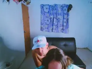 Sweetrabbitxxx  live sex cam