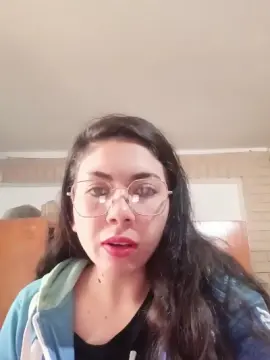 Mia_essence24  live sex cam