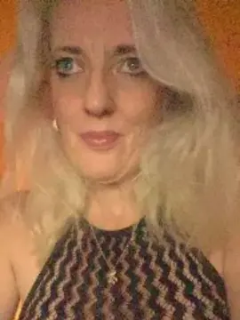 Sexy_meid1  live sex cam