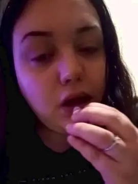 Theprettiest97  live sex cam