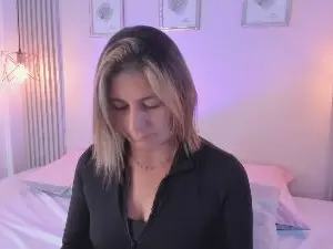 Mia_lenss  live sex cam