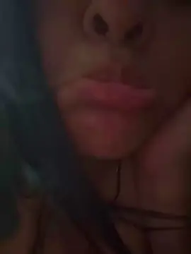 Nahir_06  live sex cam