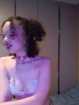 Lilyeth  live sex cam